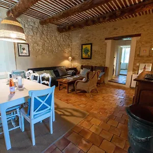 https://le-mas-de-panier.fr-provencehotel.com